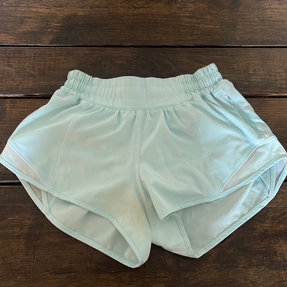 Lululemon Hotty Hot shorts